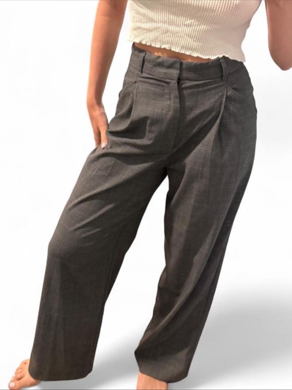 Zara Women’s Dark Gray Plaid Slacks